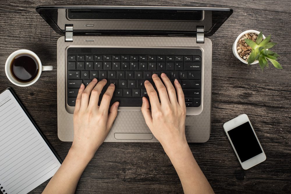 Writing a blog with a cup of coffee, Generalbev.eu